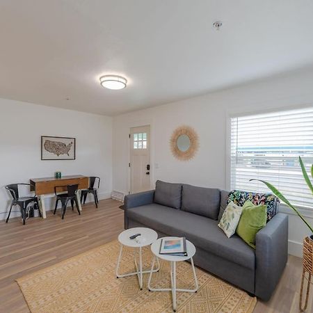 #Stayinmydistrict Coos Bay Cypress Cottage المظهر الخارجي الصورة