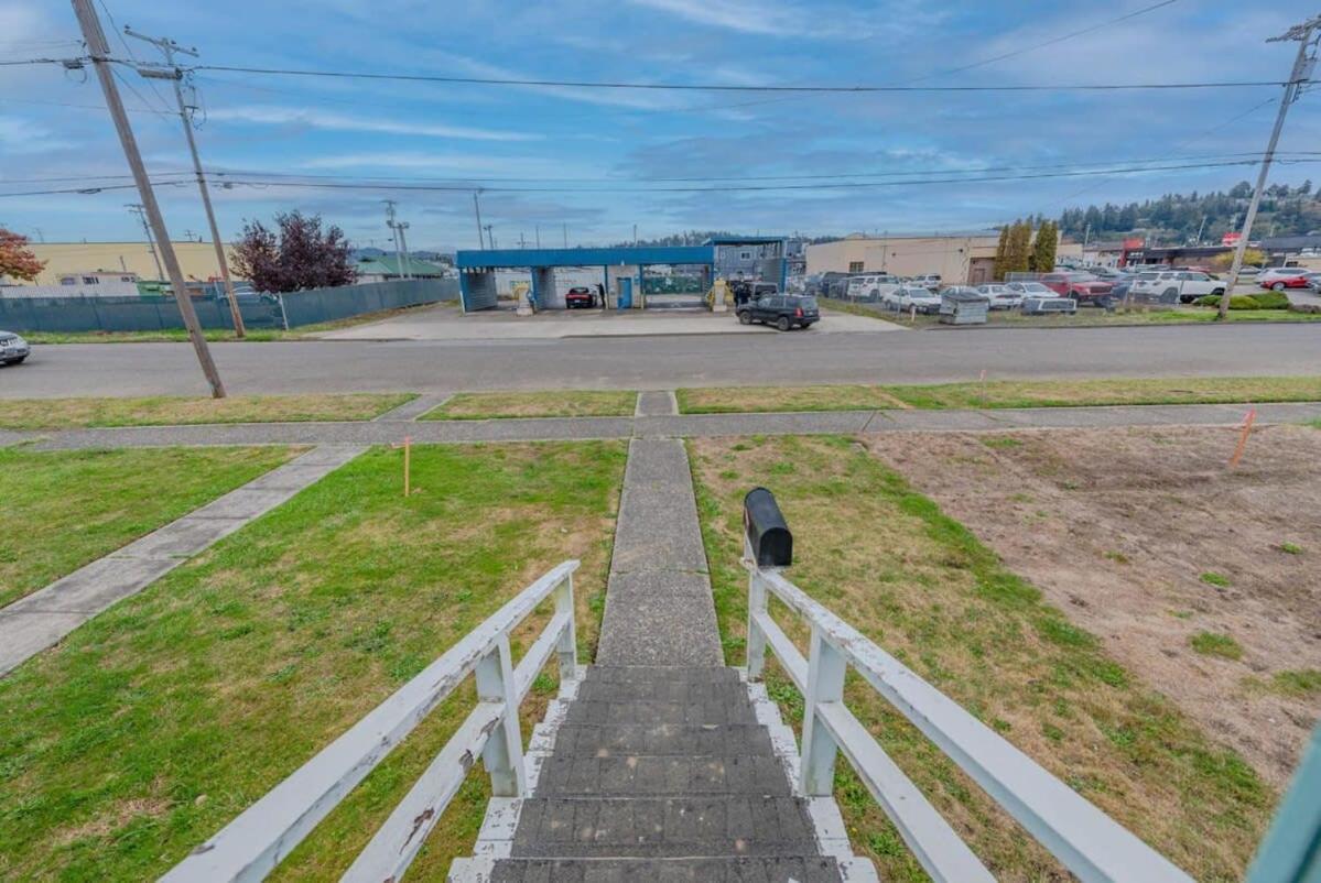 #Stayinmydistrict Coos Bay Cypress Cottage المظهر الخارجي الصورة